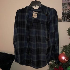 AE boyfriend fit plaid top